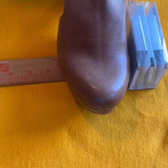 Free People Cedar Tan Leather Clog size 11, NWOB - Picture 13 of 16